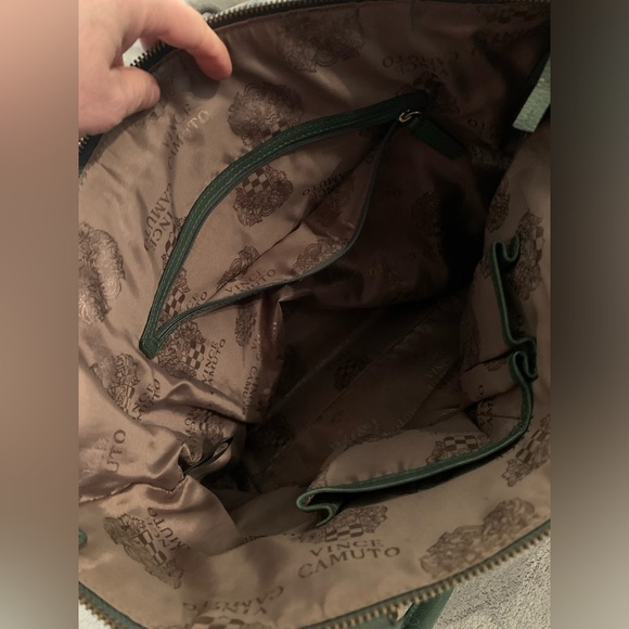 Vince Camuto dark green bag~ very good condition! - Picture 9 of 11